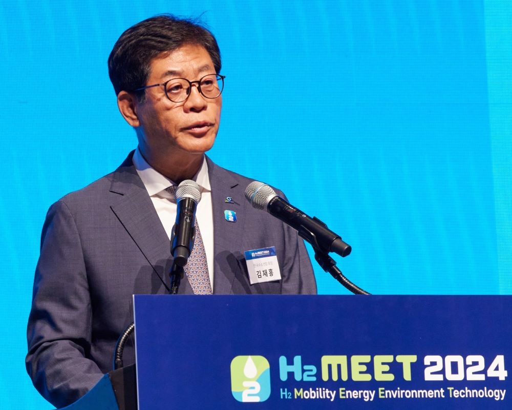 4. 개막식_미디움샷_김재홍 회장_저용량.jpg